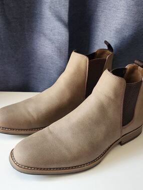Goodfellow & Co Men's Chelsea Boots Size 7 Taupe Tan Faux Suede Ashford